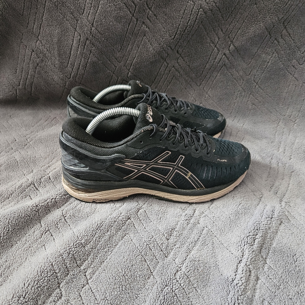 Asics Metarun Womens Sz 7.5 Black Rose Gold Athletic Training Running Shoes.
